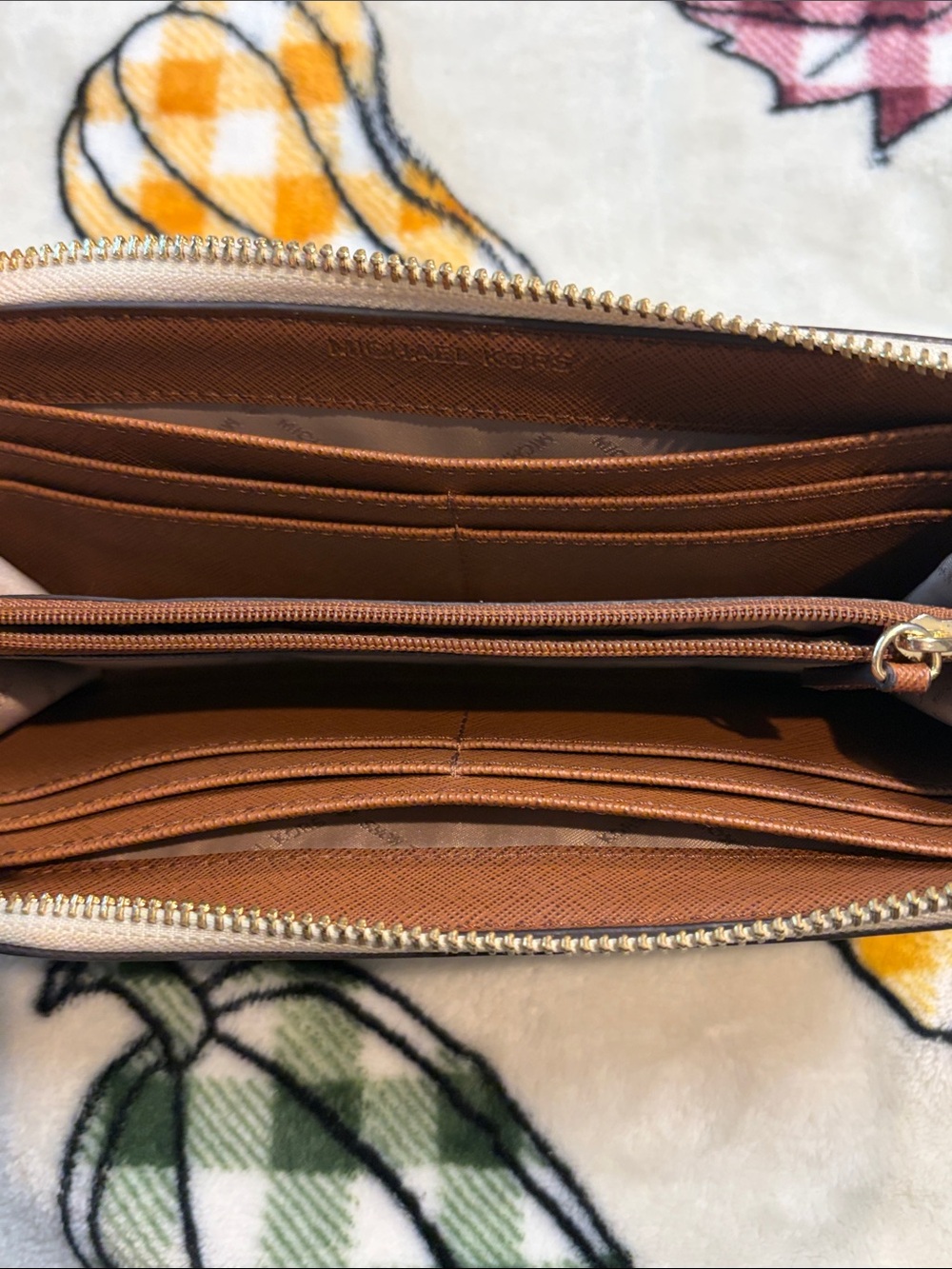 Michael Kors  Trio ALL HAVE BEEN USED - Picture 4 of 16
